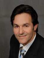 Dr. Lazaro Priegues MD